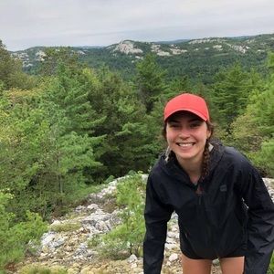 Meet your Posher, Nina